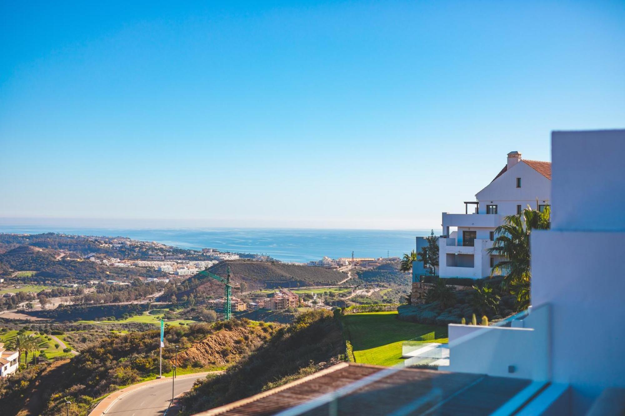 Appartement Penthouse Golfview,mountain Ans Seaview